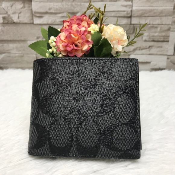 Coach Other - 👜 ‼️SALE‼️ 🌺COMPACT ID WALLET 3 3/4"